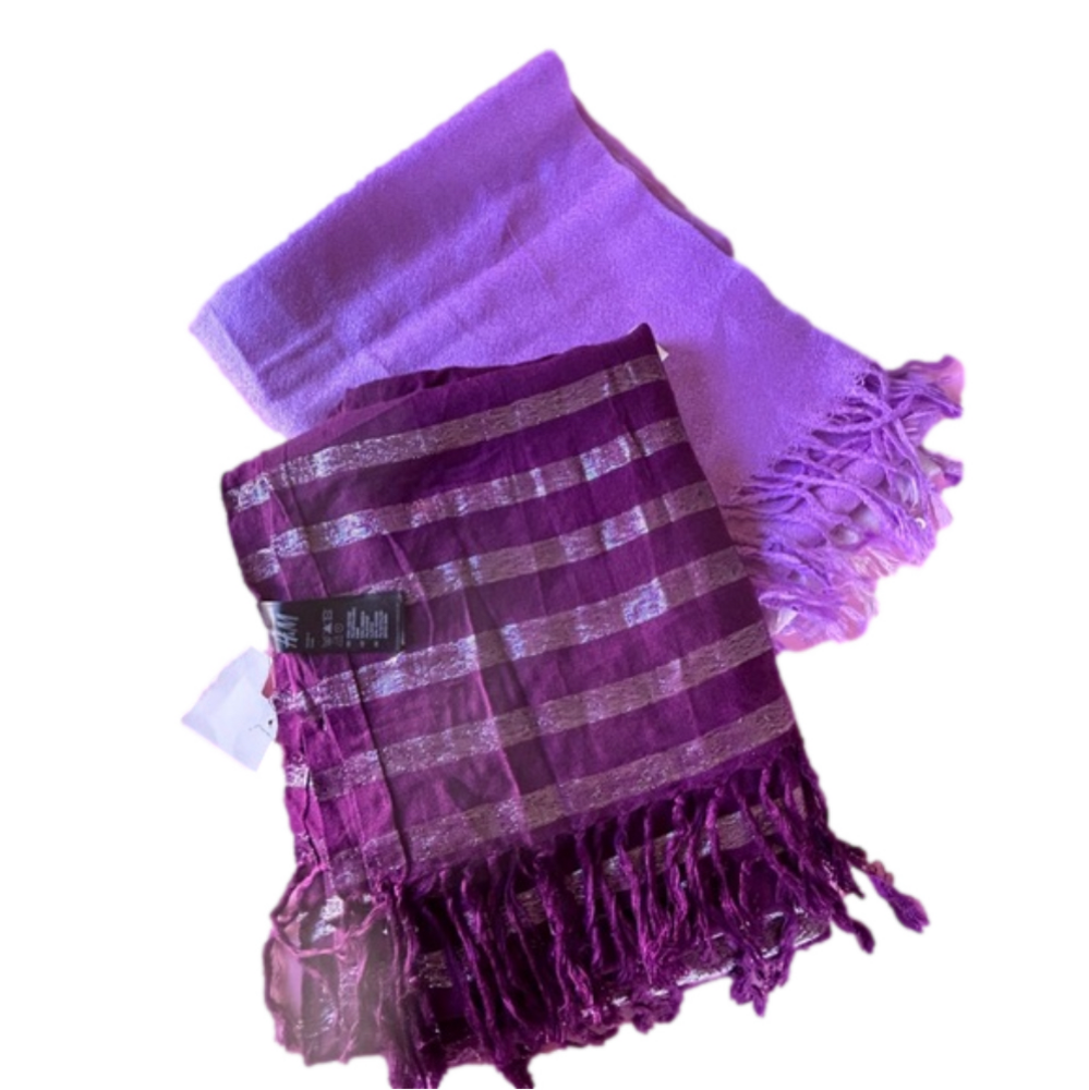 Scarves - Picture 1 of 7